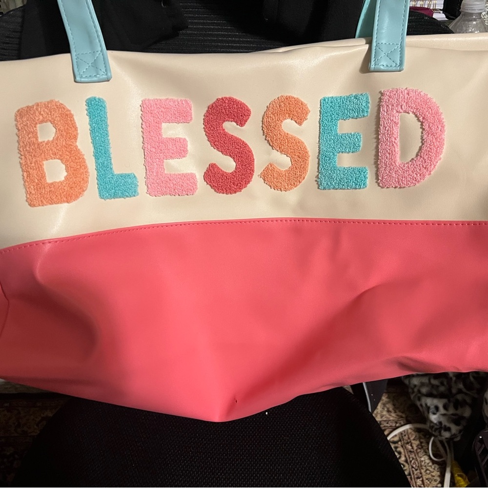 Large duffle bag. Used one time!